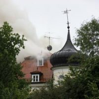 Hereinbrennende Nachricht: Großbrand in Kempfenhauser Villa