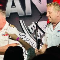 Schlagerstars im Kuhstall