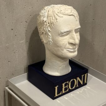 Warum Leoni Leoni heißt und wenn ja, seit wann?