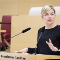 Klub der 100 von BergSpektiven - Ökologie und Ökonomie mit Katharina Schulze